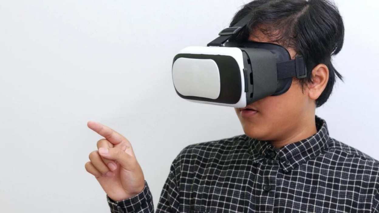 Can Virtual Reality Successfully Treat Alcoholism