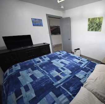 Inpatient Treatment 12 Bedroom at Abbotsford Addiction Treatment Centre