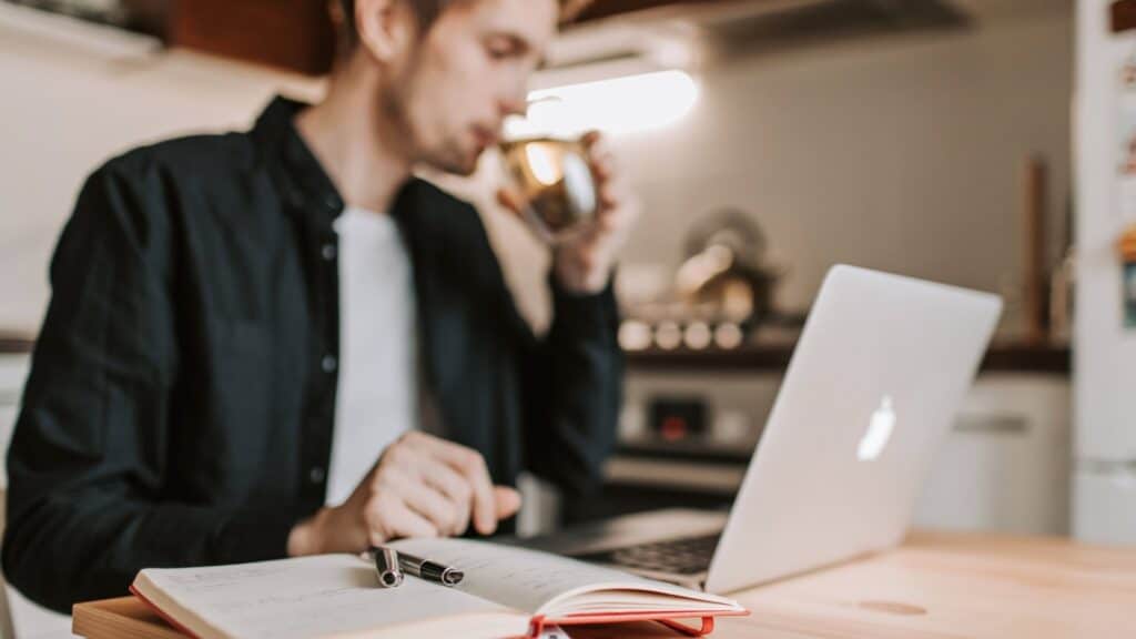 Here’s What You Should Know About Blackouts 2 blackouts can be fought against with hydration and stopping alcohol consumption